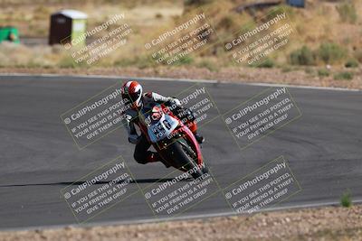 media/Apr-19-2025-AHRMA (Sat) [[3d98ca3309]]/Race/Group 8/Turn 4/